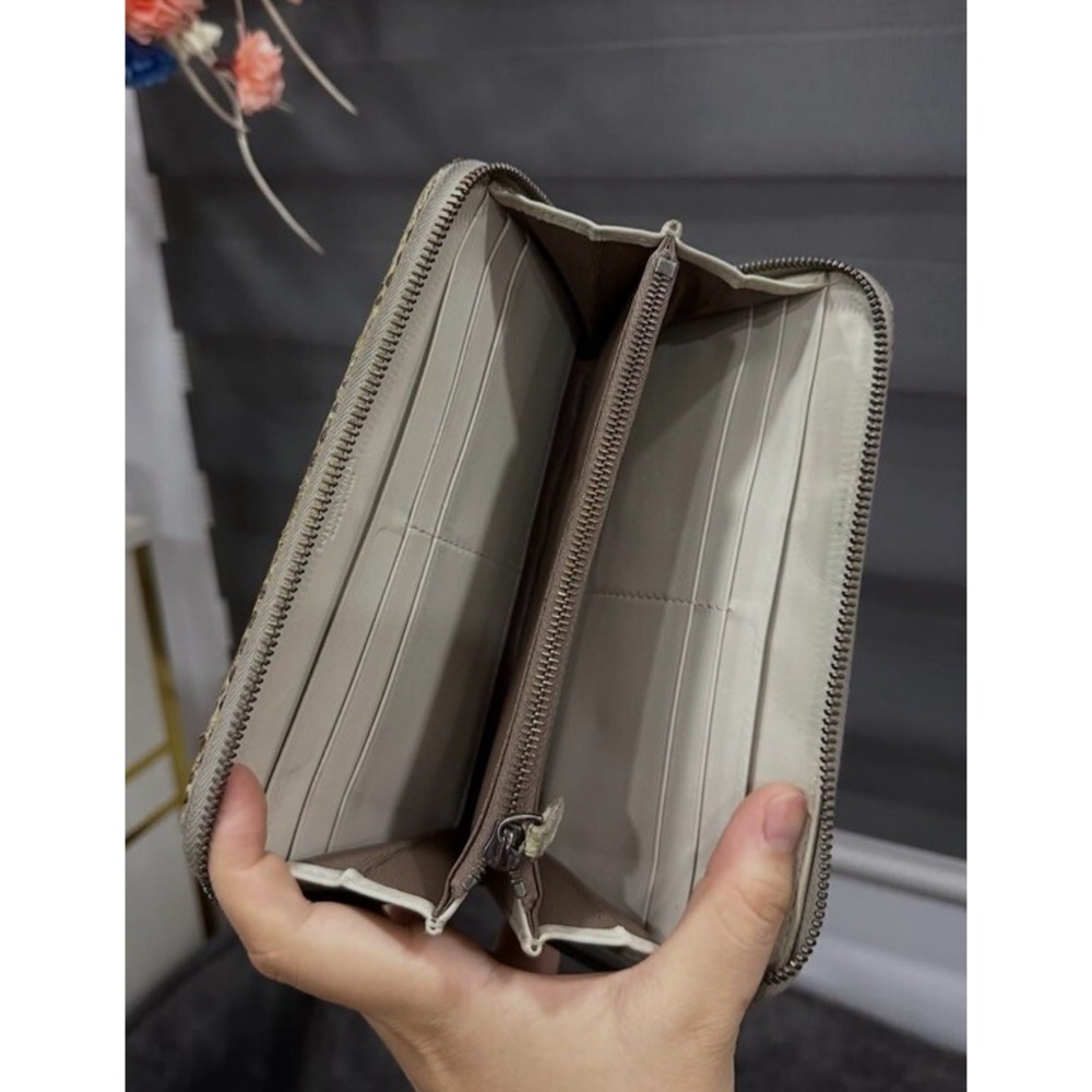 Bottega Veneta Intrecciato leather wallet in Beige SnakeEmbossed Leather - Picture 6 of 15